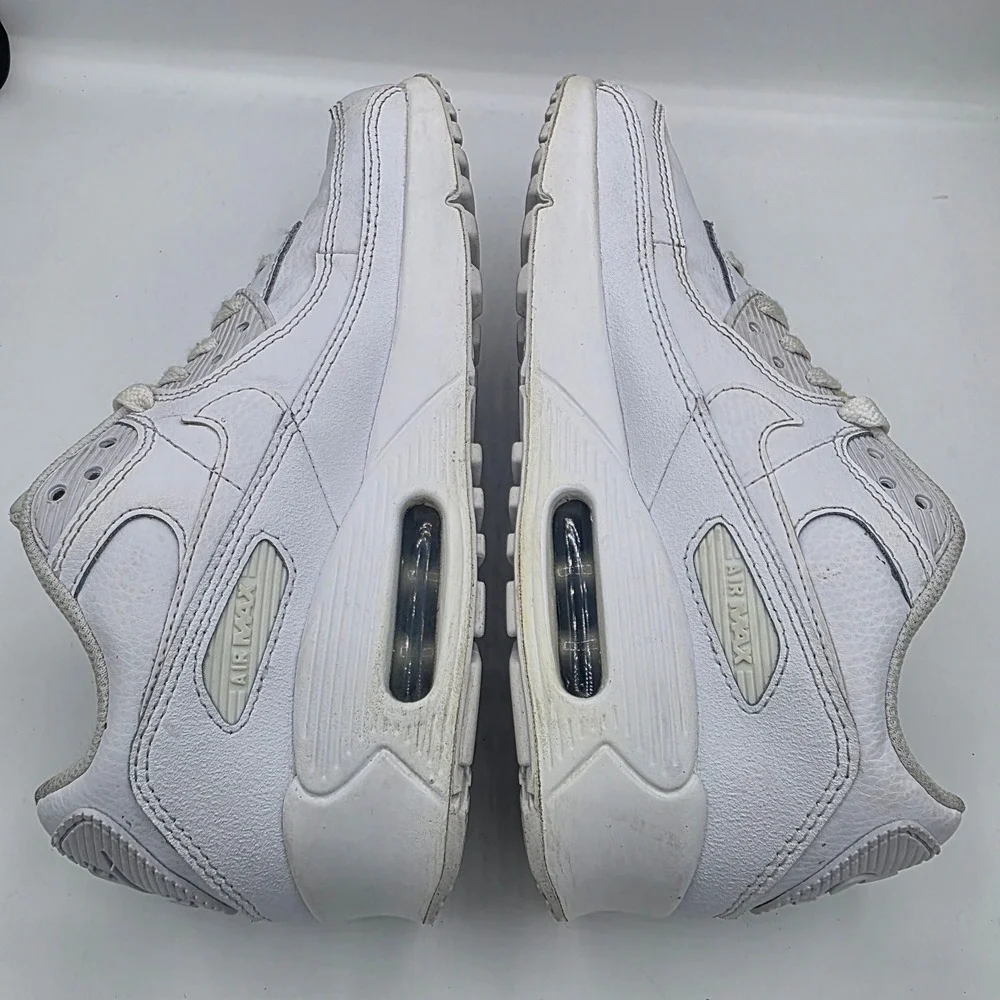 Nike Air Max 90 White Metallic Silver HF6358-102 Kids 4Y Womens 5.5 Sneaker